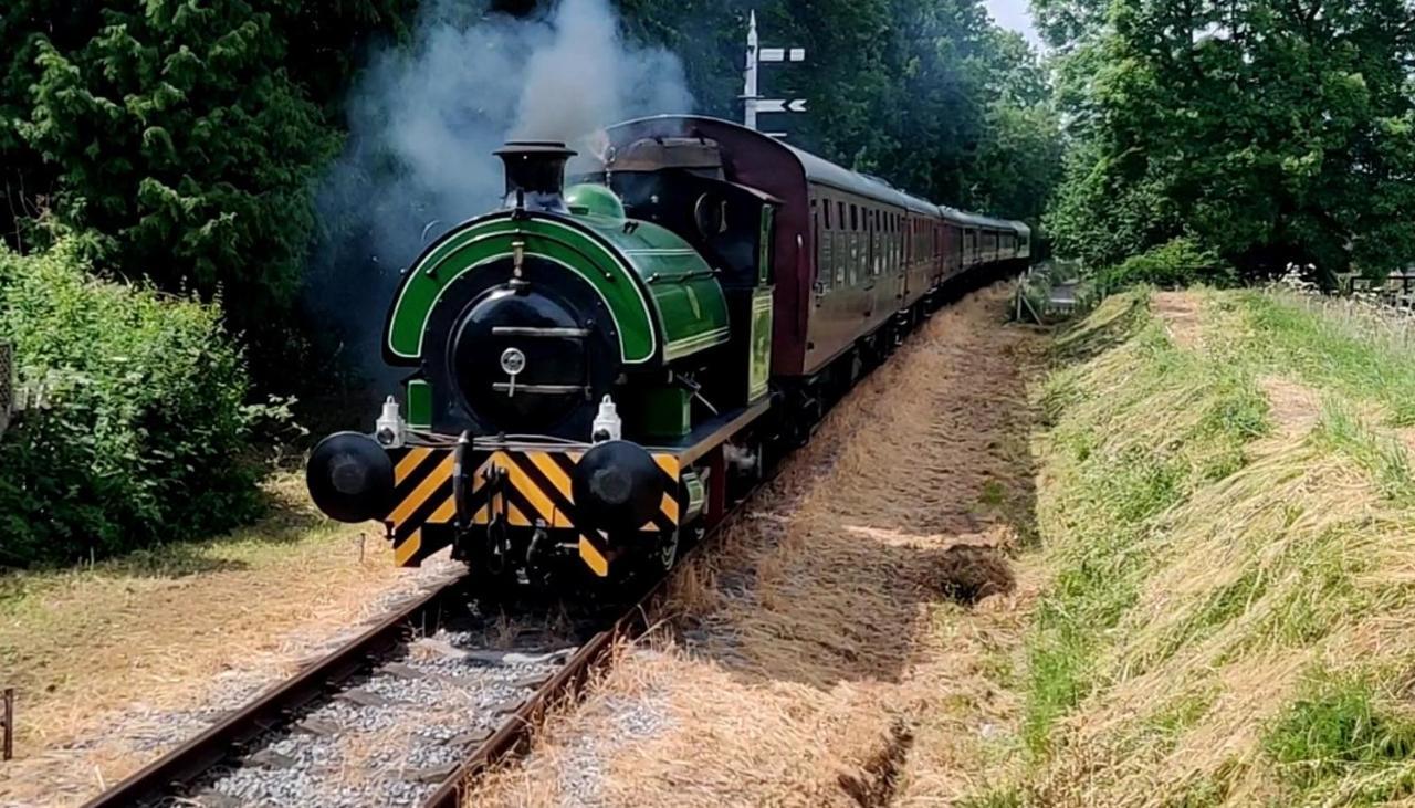 The Carriages - Peak District Great Rowsley Exterior foto